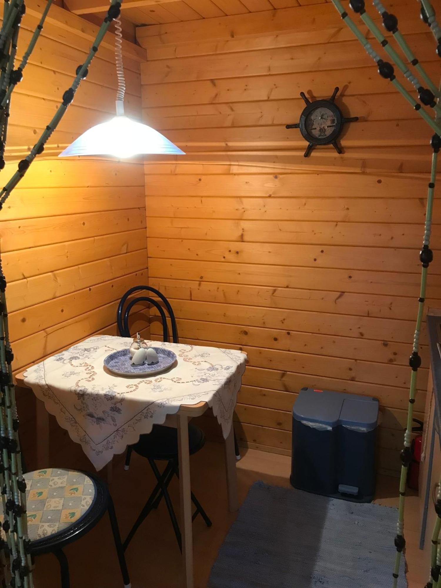 Ferienhaus Nele คูล็องสบอร์น ภายนอก รูปภาพ